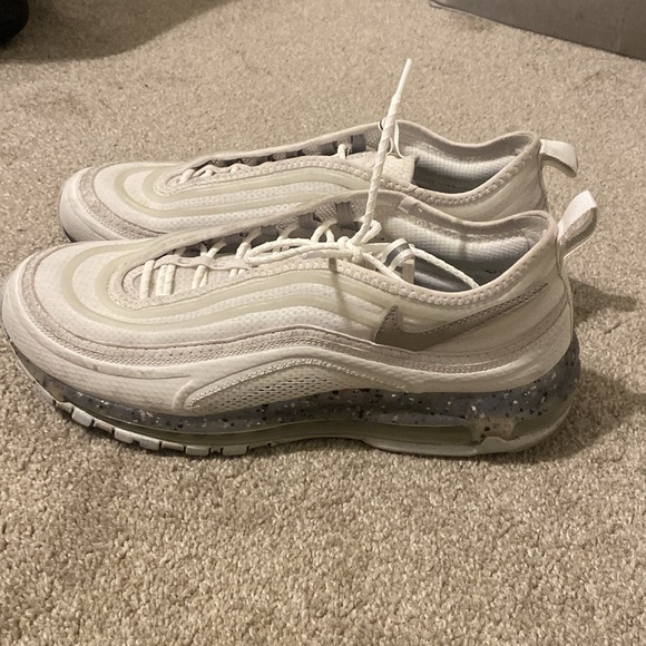 Nike AirMax 97 - Picture 2 of 3